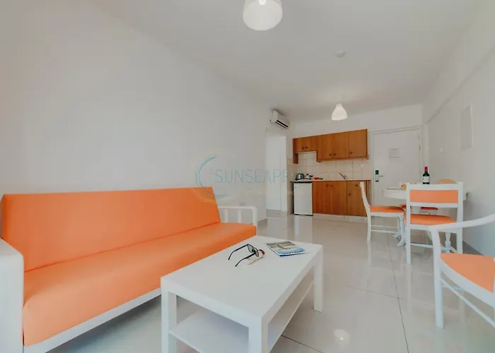 Apartamento Christos Napa Self Serviced *