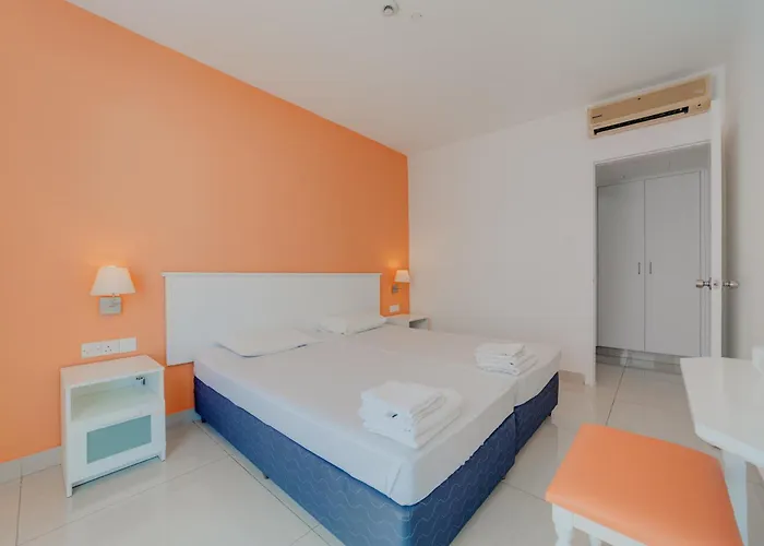 Apartamento Christos Napa Self Serviced