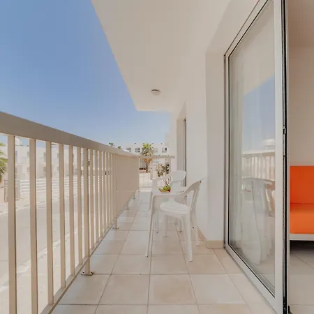 Christos Napa Apartament