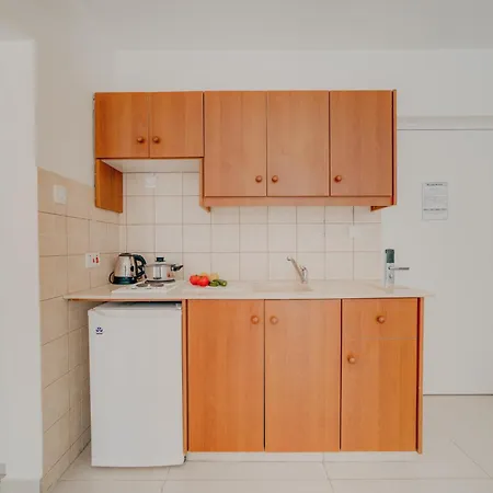 Christos Napa Self Serviced Apartman Ajía Nápa