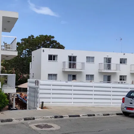 Christos Napa Self Serviced Apartment *